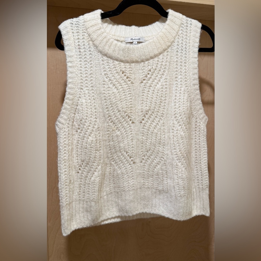 Madewell Cream Cable Knit Sleeveless V-Neck Sweater Vest Size Small Preloved❤️